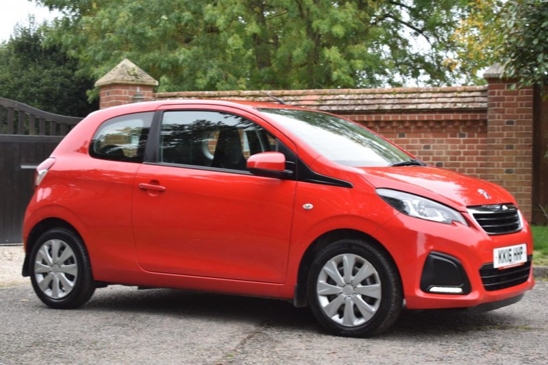 PEUGEOT 108