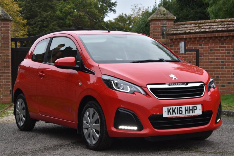 PEUGEOT 108
