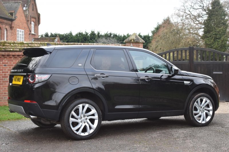 LAND ROVER DISCOVERY SPORT