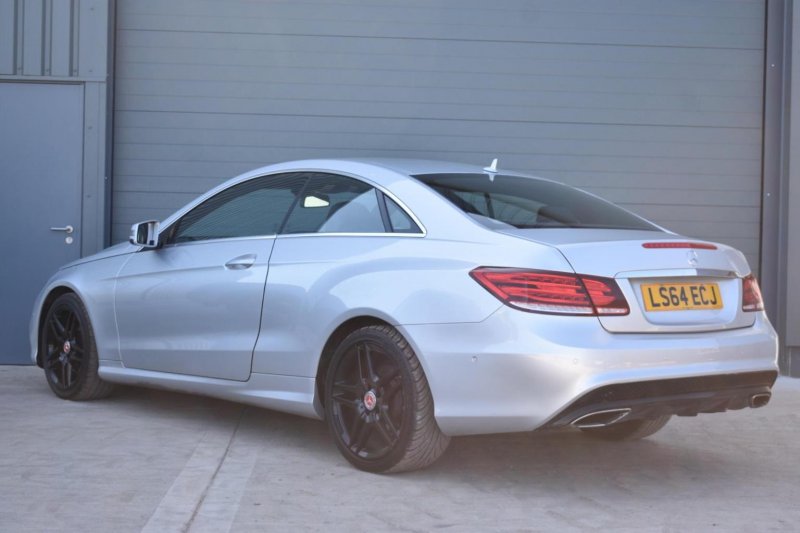 MERCEDES-BENZ E CLASS