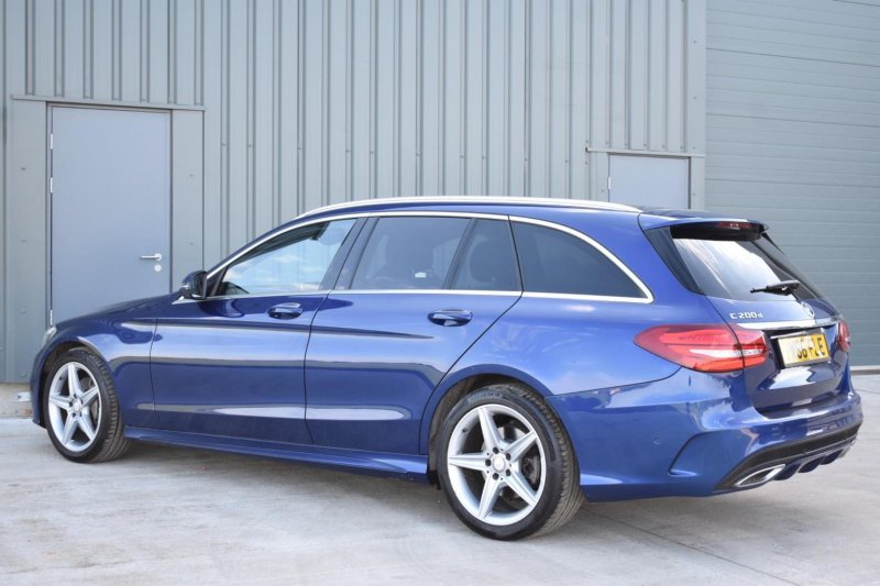 MERCEDES-BENZ C CLASS