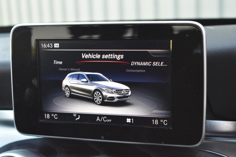 MERCEDES-BENZ C CLASS